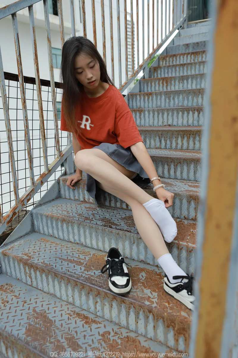 IESS异思趣向-丝享家专辑写真