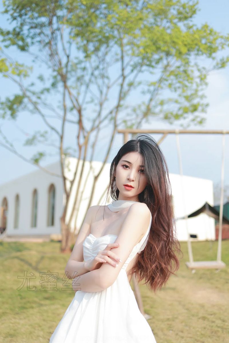 尤蜜丝专辑写真