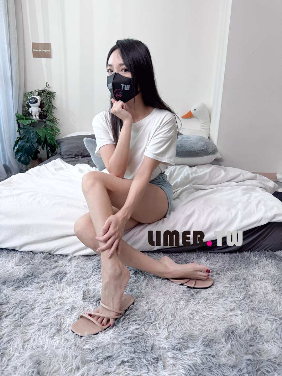 Limerence专辑写真