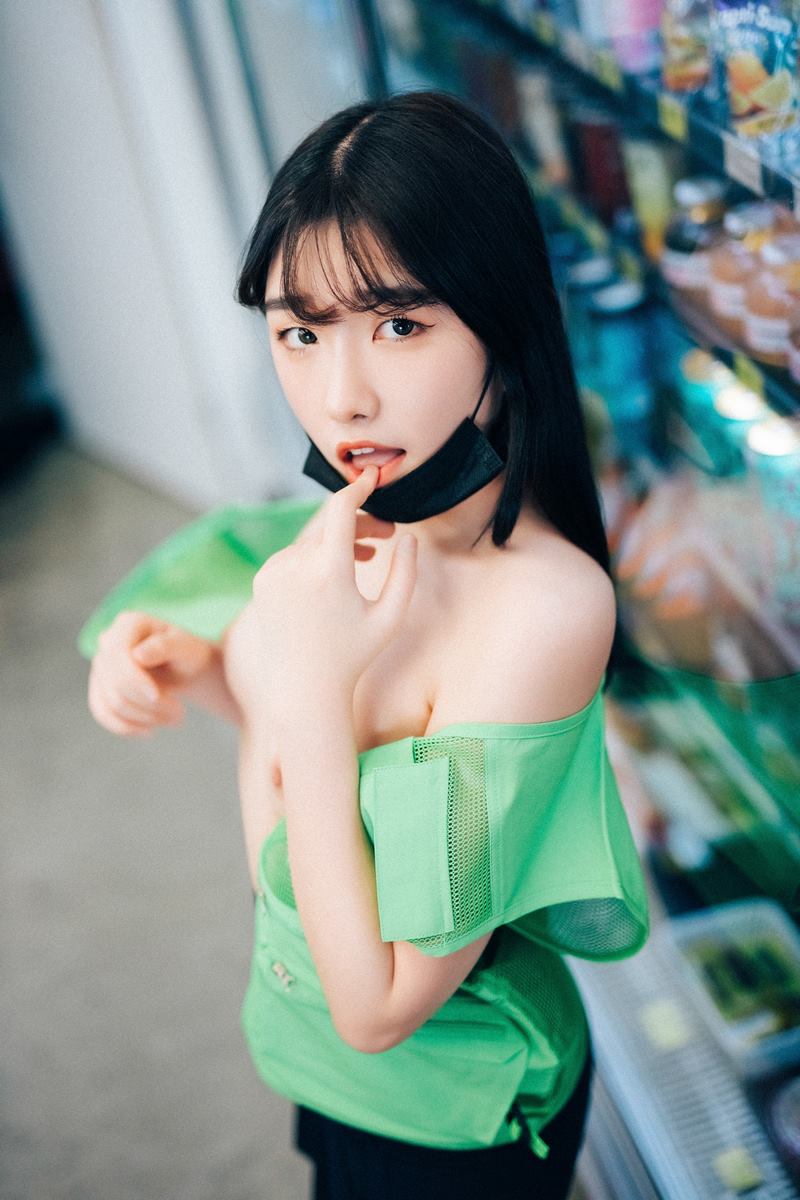 Loozy专辑写真