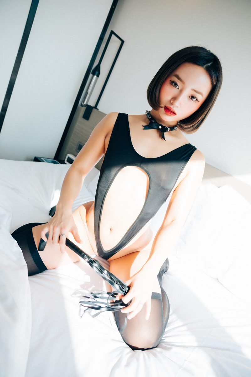 Loozy专辑写真