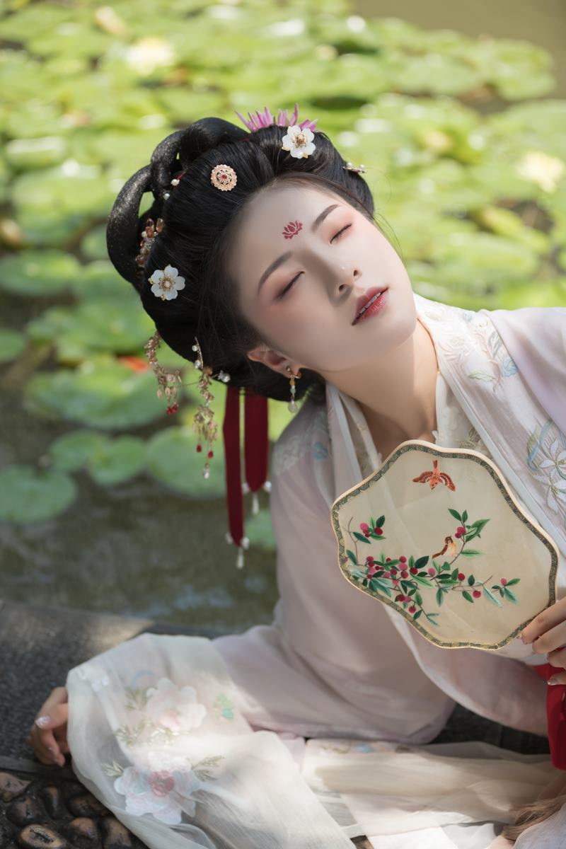 YITUYU艺图语专辑写真