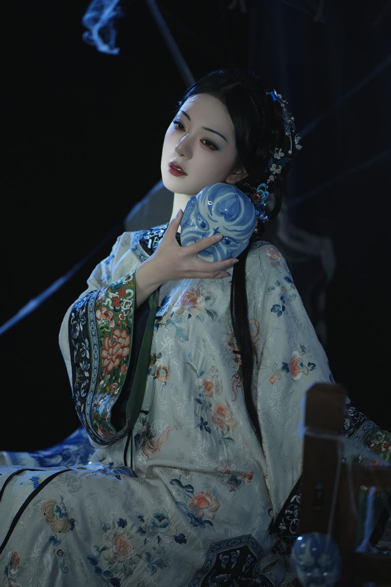 YITUYU艺图语专辑写真