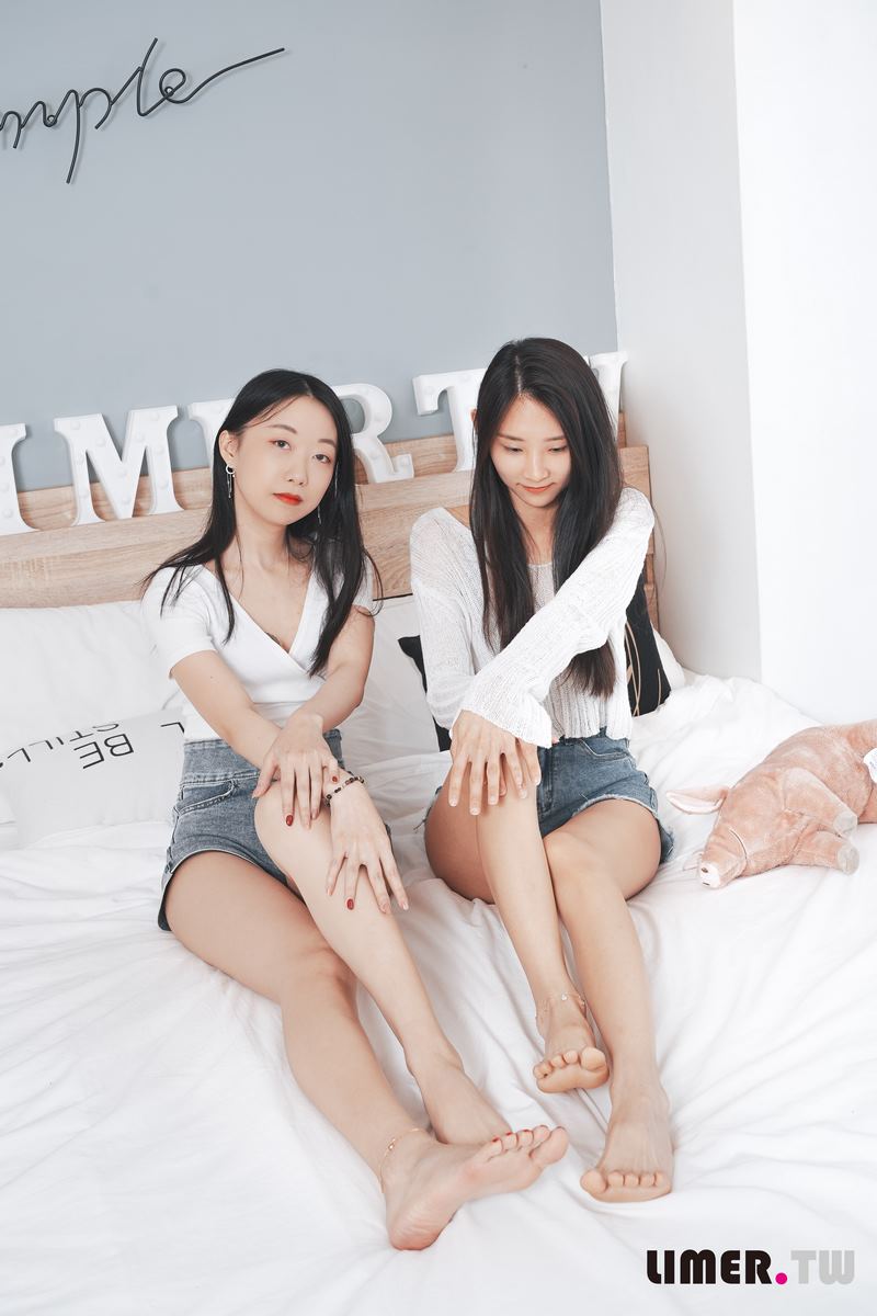 Limerence专辑写真
