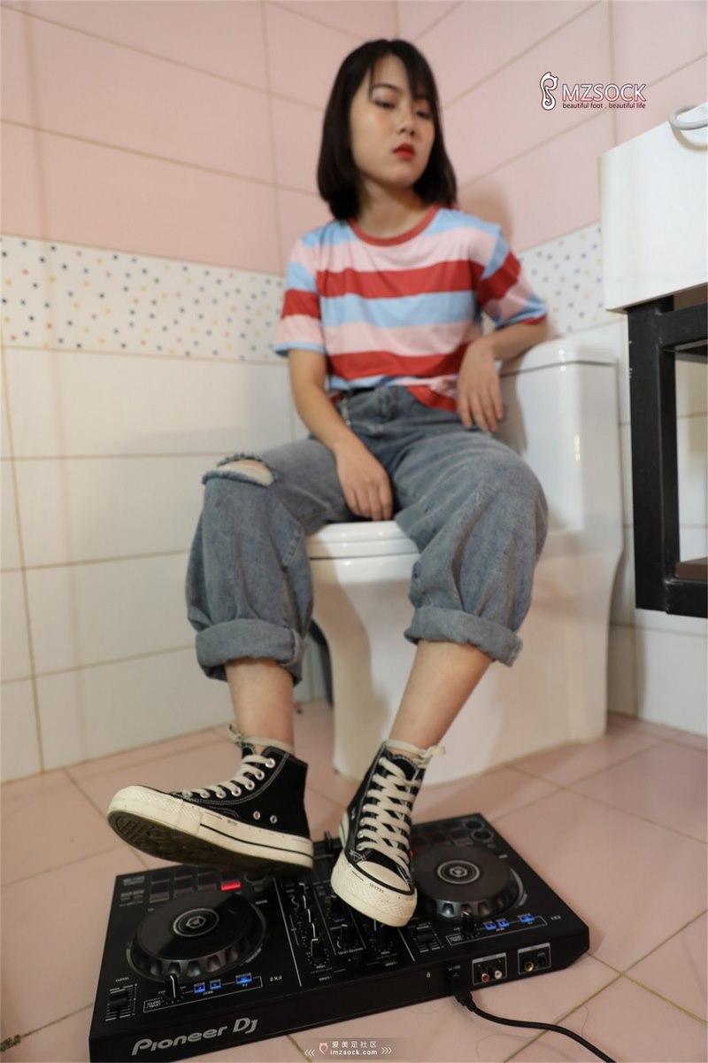 MZSOCK爱美足专辑写真