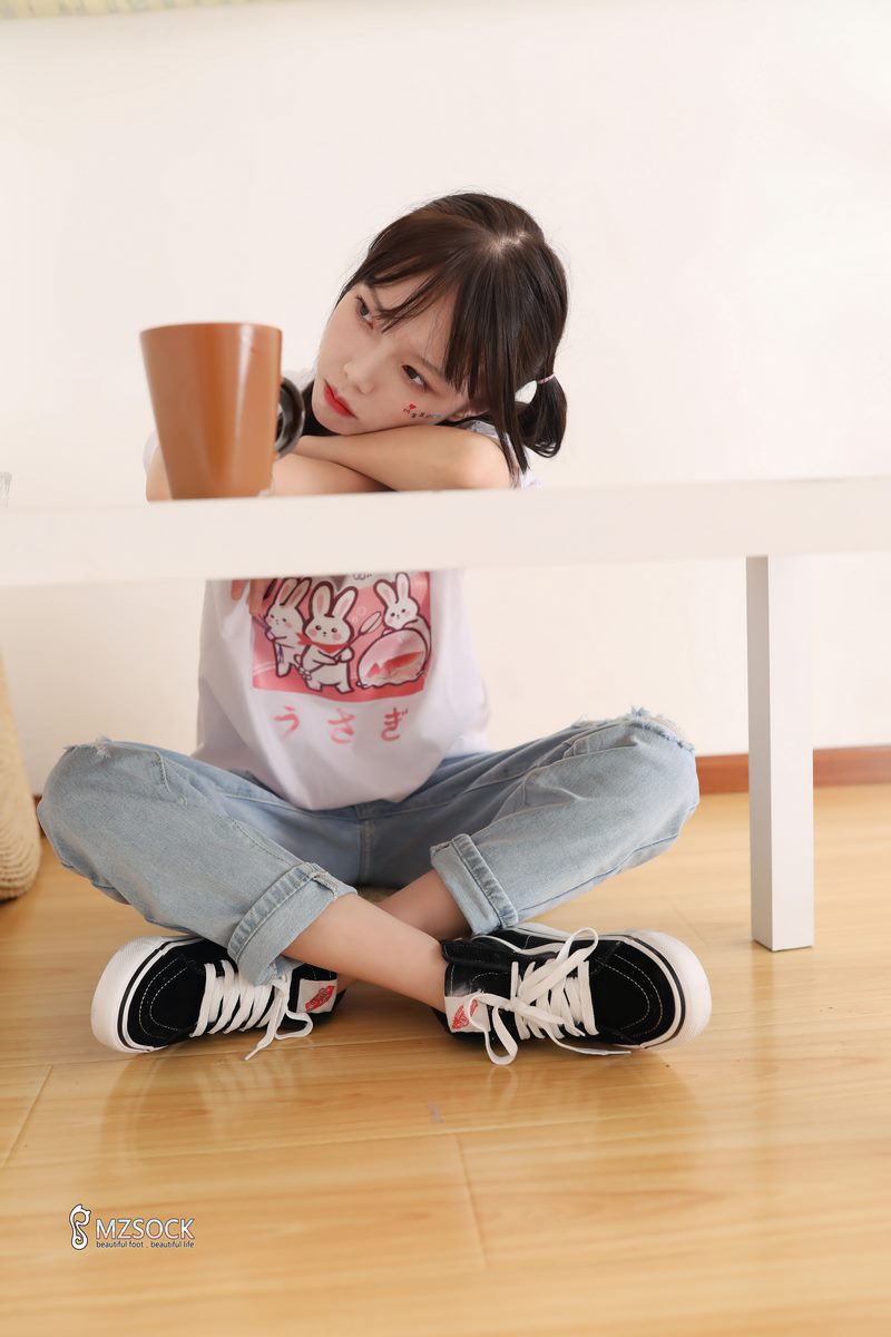 MZSOCK爱美足专辑写真